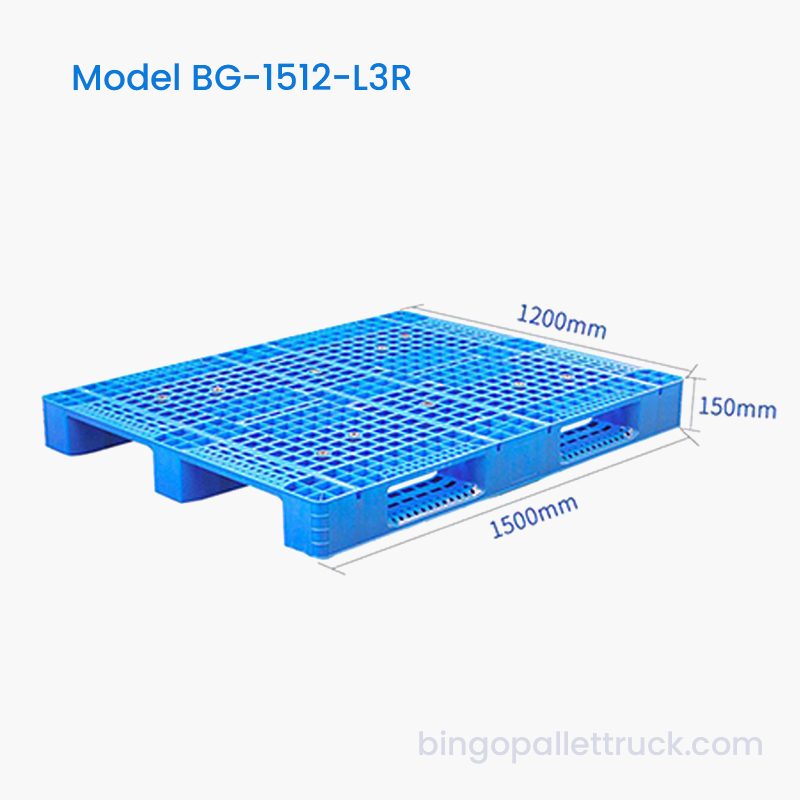 منصة نقالة بلاستيكية HDPE مقاس 1500 × 1200 مم ذات 3 عداءات للمستودعات والخدمات اللوجستية
